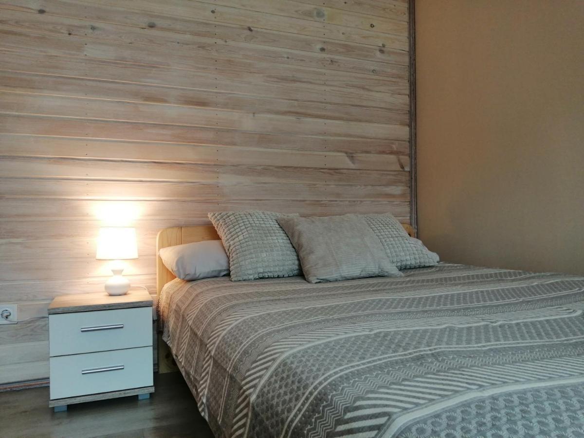 Apartamenti Miera Osta Liepāja Екстериор снимка